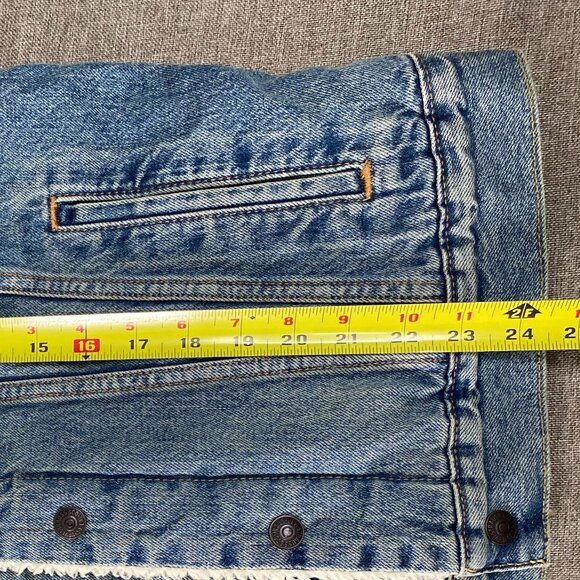 Levi's Type III Sherpa Trucker Denim Jacket Men's Small Blue Coca Cola Logo NWT - Picture 12 of 14